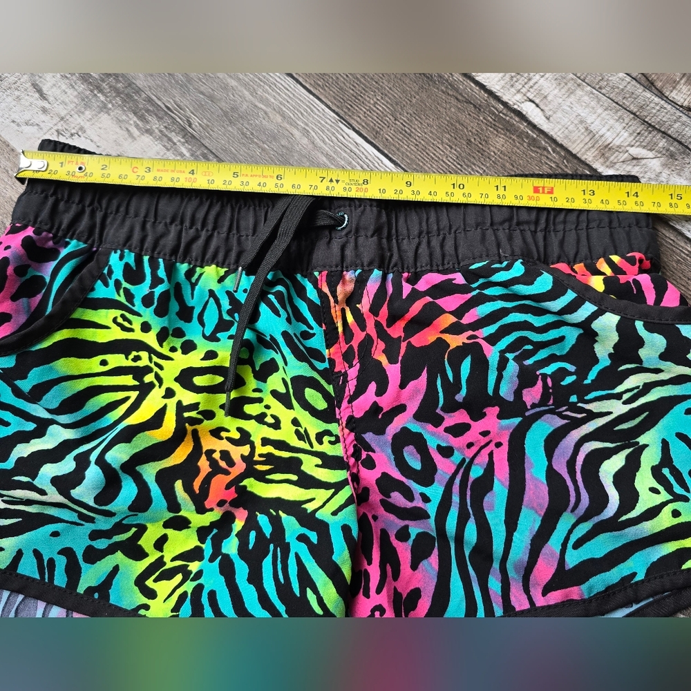 M4EO Made For Each Other Multicolor Zebra Fluorescent Summer Shorts Womens Med - Picture 7 of 9